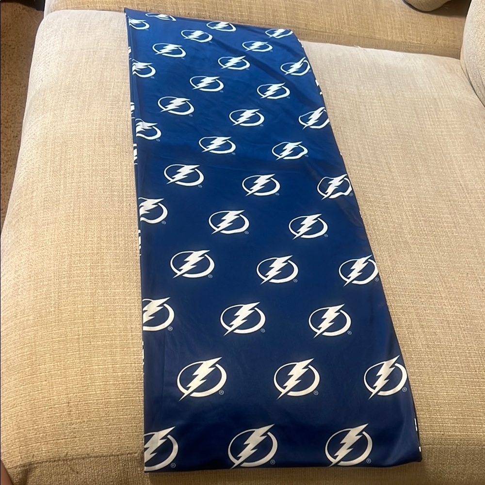 Tampa Bay Lightning Logo Infinity Scarf